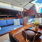 Boat Puma 34 Botel *