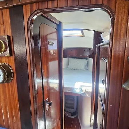 Boat Puma 34 船屋 Lisboa